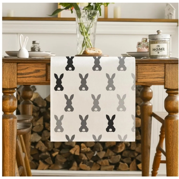 🐇 Set of 3 Easter Bunny rabbit rustic table runners. Carrots, eggs, eucalyptus. - Picture 3 of 14